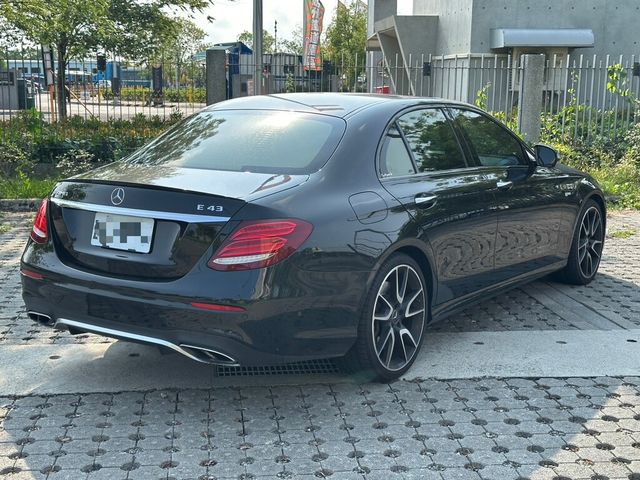 M-BENZ賓士 E43 AMG  第3張相片