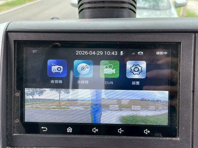 MITSUBISHI三菱 CANTER  第9張相片