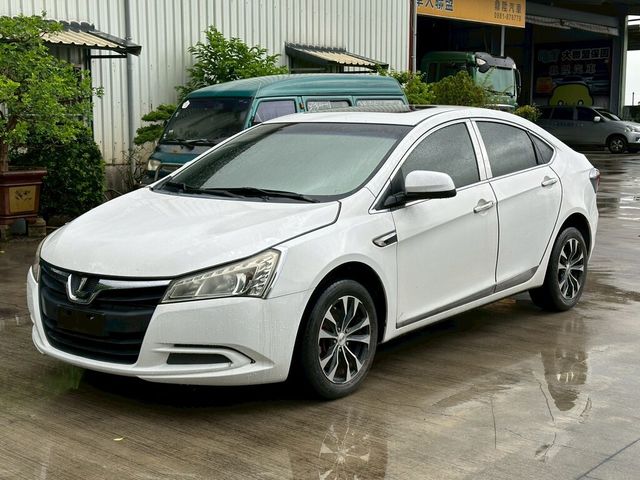 LUXGEN納智捷 5 SEDAN  第1張相片