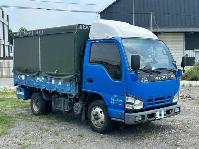 ISUZU五十鈴 ELF  第2張相片