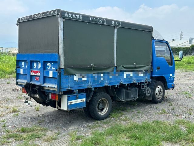 ISUZU五十鈴 ELF  第3張相片