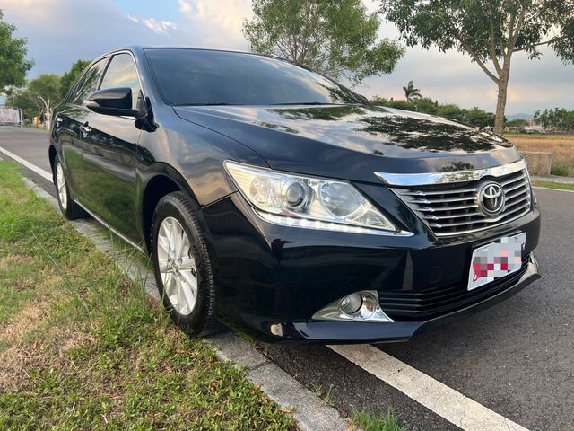 TOYOTA豐田 CAMRY  第2張相片