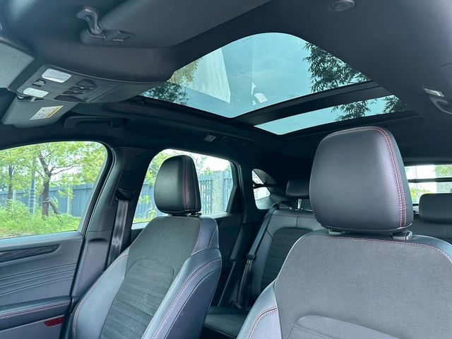 FORD福特 KUGA  第12張相片