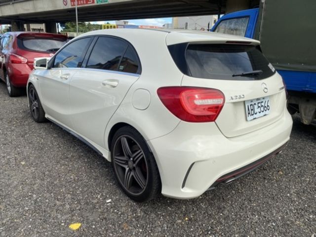 M-BENZ賓士 A250  第6張相片