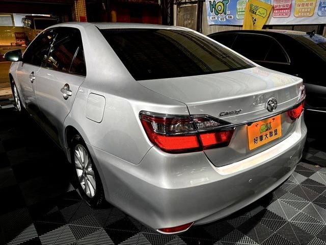 TOYOTA豐田 CAMRY  第9張相片