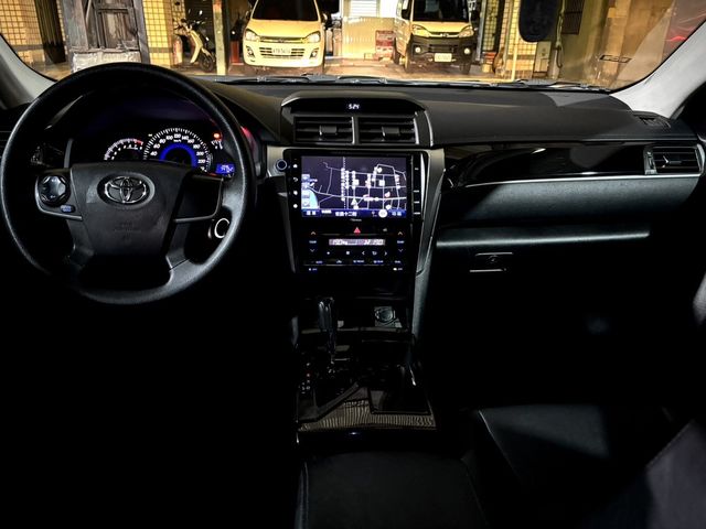 TOYOTA豐田 CAMRY  第15張相片