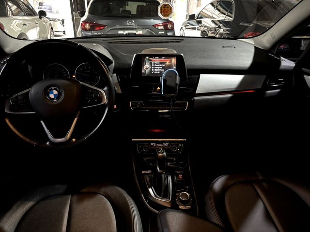 BMW寶馬 218IGT  第5張相片