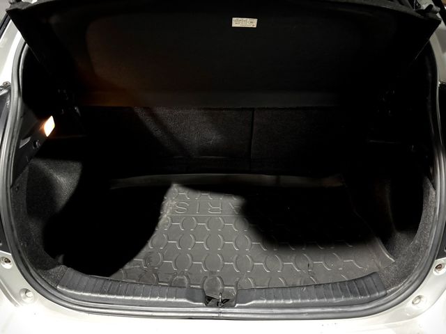TOYOTA豐田 YARIS  第5張相片