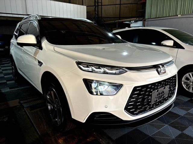 LUXGEN納智捷 URX  第1張相片