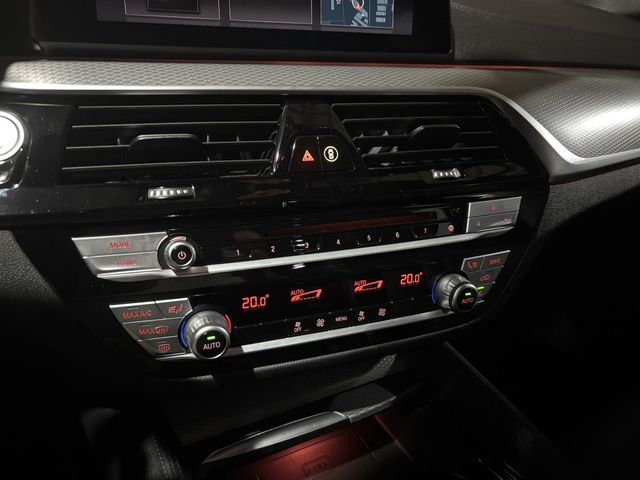 BMW寶馬 530I  第11張相片
