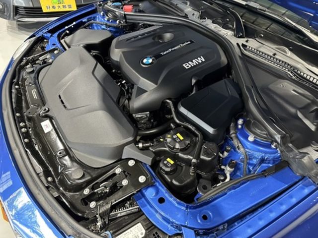 BMW寶馬 320I  第3張相片