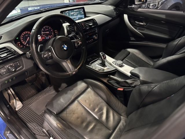 BMW寶馬 320I  第6張相片