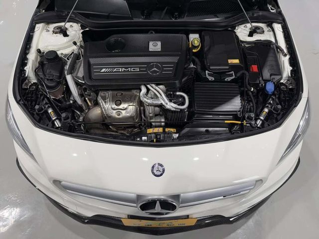 M-BENZ賓士 CLA45 AMG  第3張相片