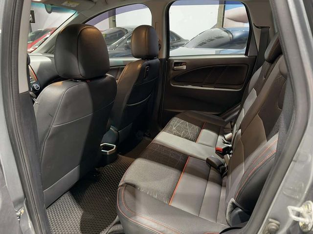 MITSUBISHI三菱 COLT PLUS  第7張相片
