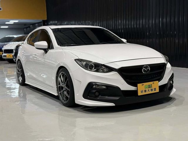 MAZDA馬自達 MAZDA 3  第2張相片