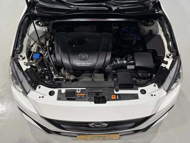 MAZDA馬自達 MAZDA 3  第3張相片