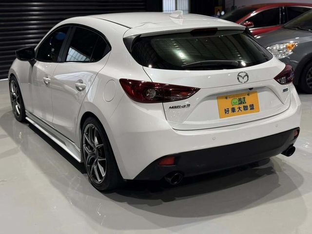 MAZDA馬自達 MAZDA 3  第9張相片