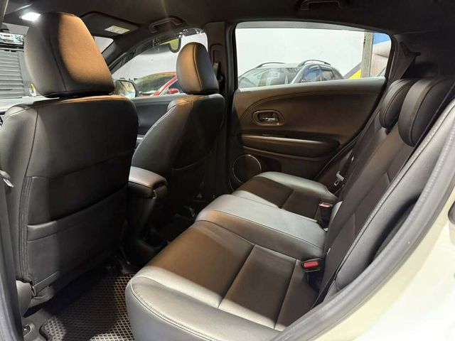 HONDA本田 HR-V  第8張相片