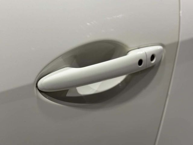 MAZDA馬自達 MAZDA 3  第5張相片