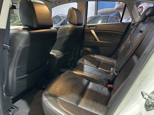 MAZDA馬自達 MAZDA 3  第9張相片