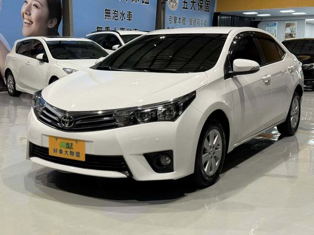 TOYOTA豐田 ALTIS  第1張相片