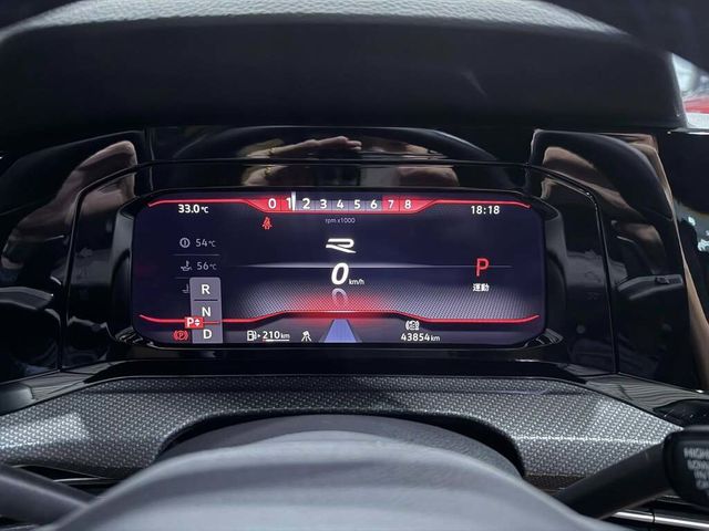 VOLKSWAGEN福斯 GOLF VARIANT  第5張相片