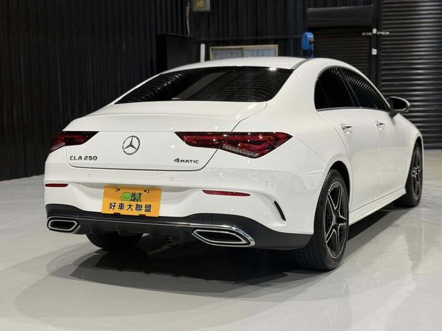 M-BENZ賓士 CLA250  第10張相片