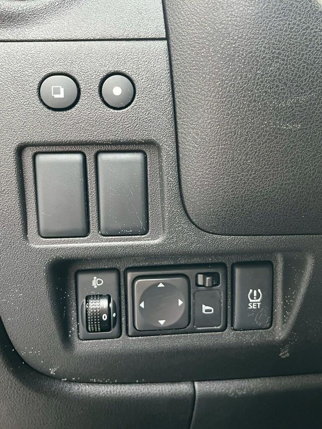 NISSAN日產 MARCH  第5張相片