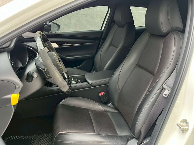 MAZDA馬自達 MAZDA 3  第14張相片