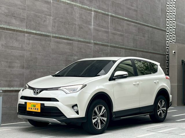 TOYOTA豐田 RAV4  第1張相片