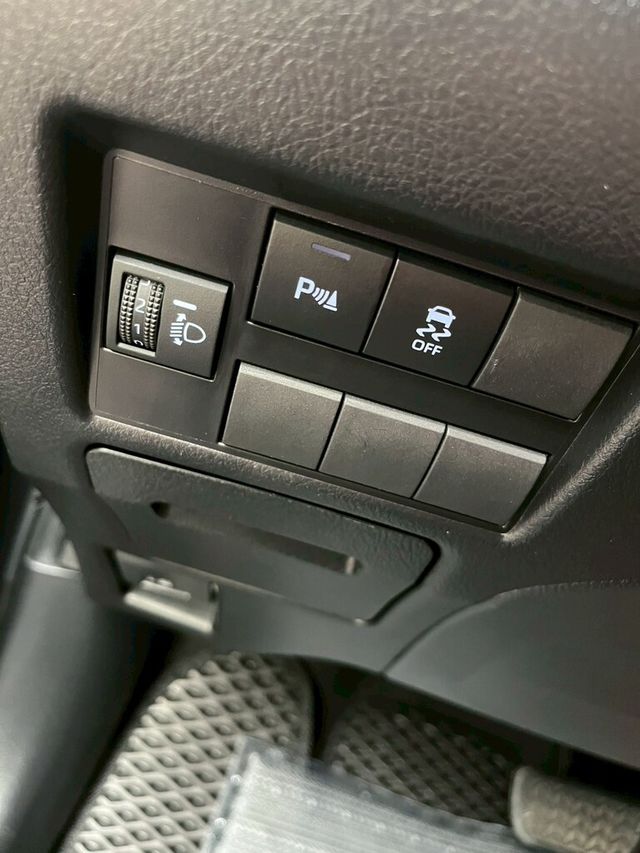 TOYOTA豐田 YARIS  第6張相片