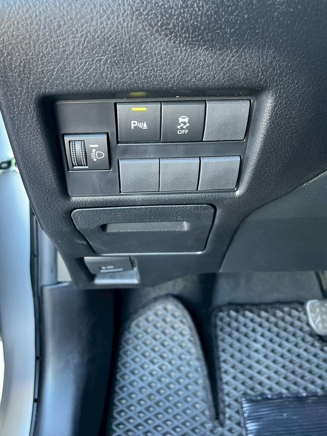 TOYOTA豐田 YARIS  第7張相片
