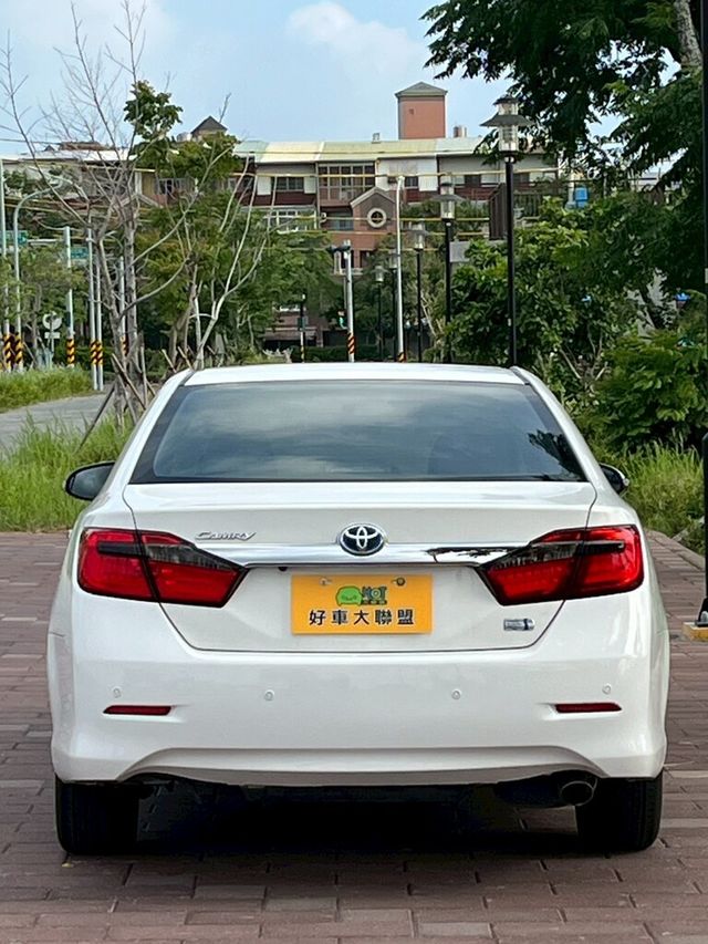 TOYOTA豐田 CAMRY HYBRID  第10張相片