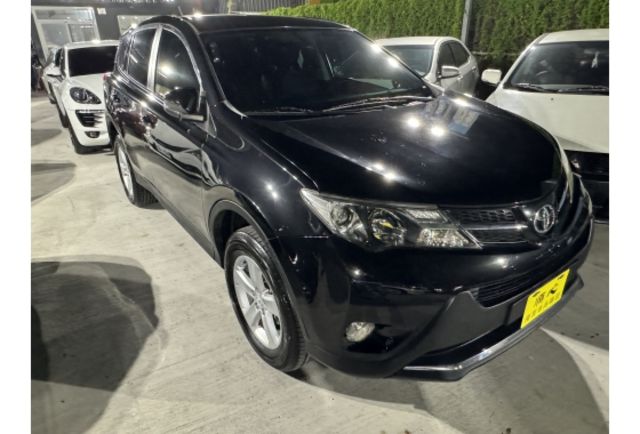 2014 RAV4 2.0 黑 認證車 E版有ikey  第2張相片