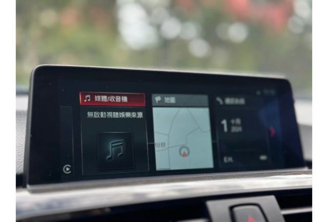 2014 320i 無待修 認證車鏈條已更換  第10張相片