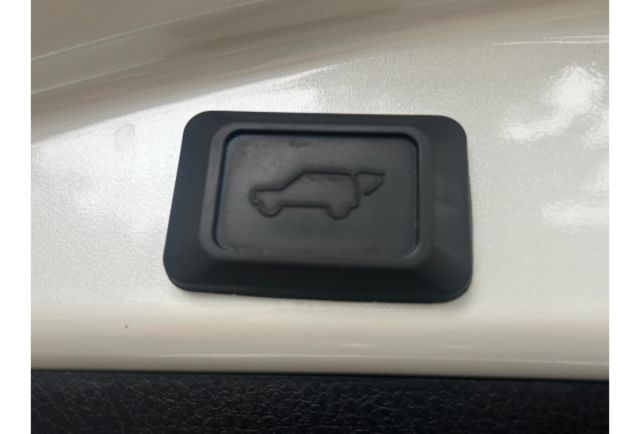 2017 Toyota Rav4  油電 認證車 無待修 跑11萬  第10張相片