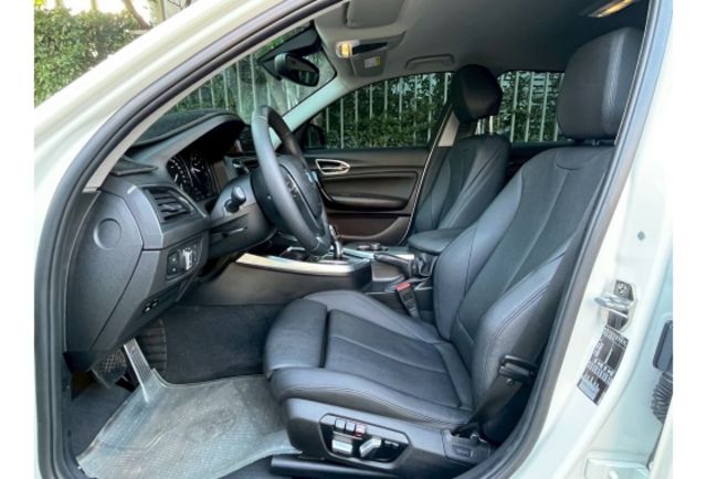 2017 BMW 118i 後驅小鋼炮 認證車  第4張相片