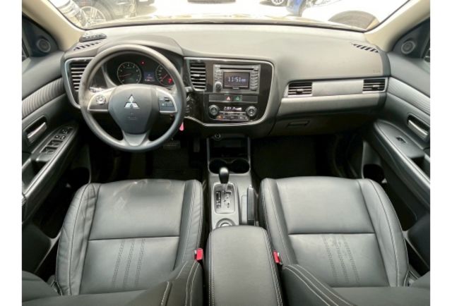 2015 Outlander  2.4  第5張相片