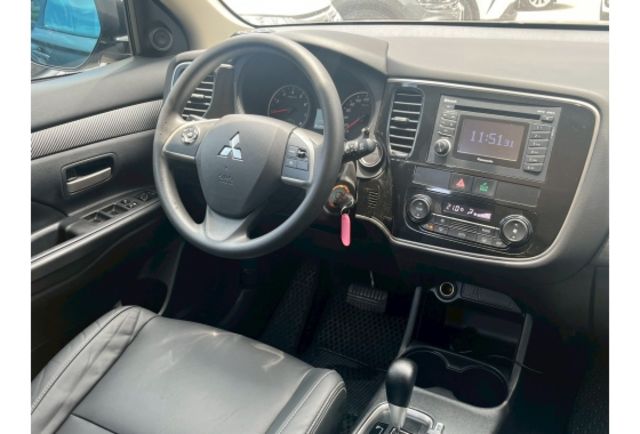 2015 Outlander  2.4  第6張相片