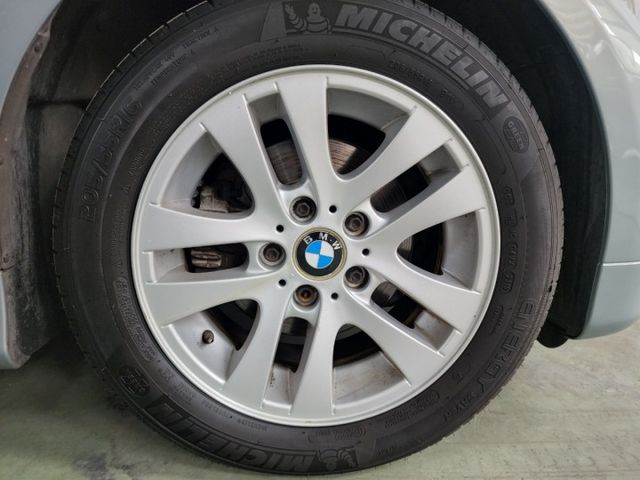 旅行車不敗款 320I TOURING  第10張相片