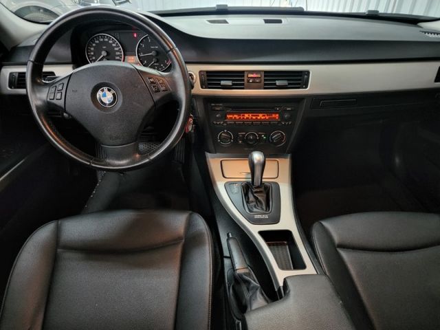 旅行車不敗款 320I TOURING  第13張相片
