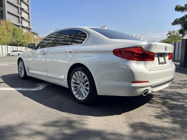 Luxury版本  第5張相片
