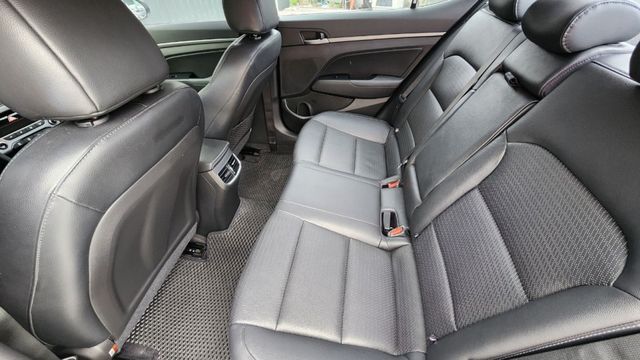 GLS版本/一手車/I KEY/雙區恆溫/衛星導航/倒車攝影/藍芽音樂  第11張相片