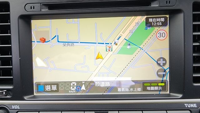 GLS版本/一手車/I KEY/雙區恆溫/衛星導航/倒車攝影/藍芽音樂  第14張相片