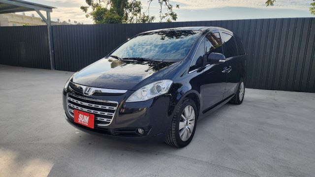 市場CP值最高七人座/旗艦版/HID頭燈//I KEY/車道偏離警示/雙電動側滑門/後座螢幕影音/360環景  第1張相片