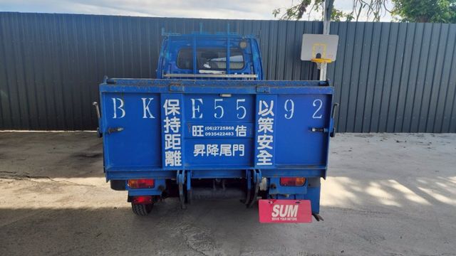 賺錢小幫手/里程少/雙折升降尾門  第6張相片