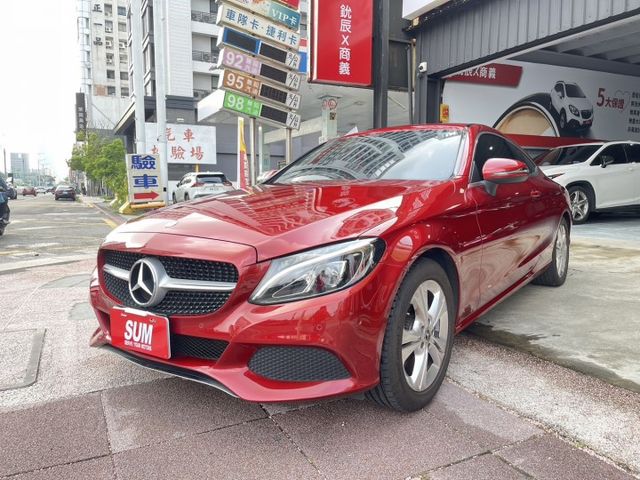 總代理 全車貼犀牛皮 便宜不貴 里程僅跑5萬多  第2張相片