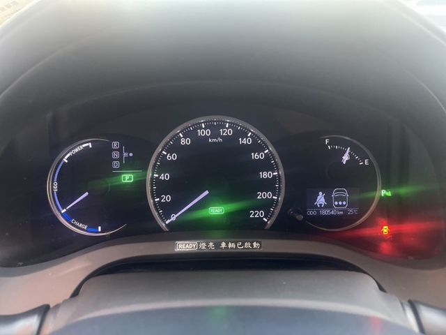 電動座椅 定速 倒車影像 雙區恆溫  第13張相片
