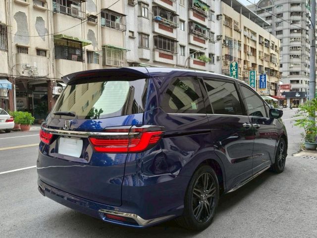 360度環景 電動尾門 電動滑門 車道偏離 ACC跟車 電動座椅  第14張相片