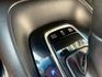 摸門解鎖 恆溫空調 免鑰匙啟動 ACC跟車 盲點偵測 Car Play 車道維持  第10張縮圖